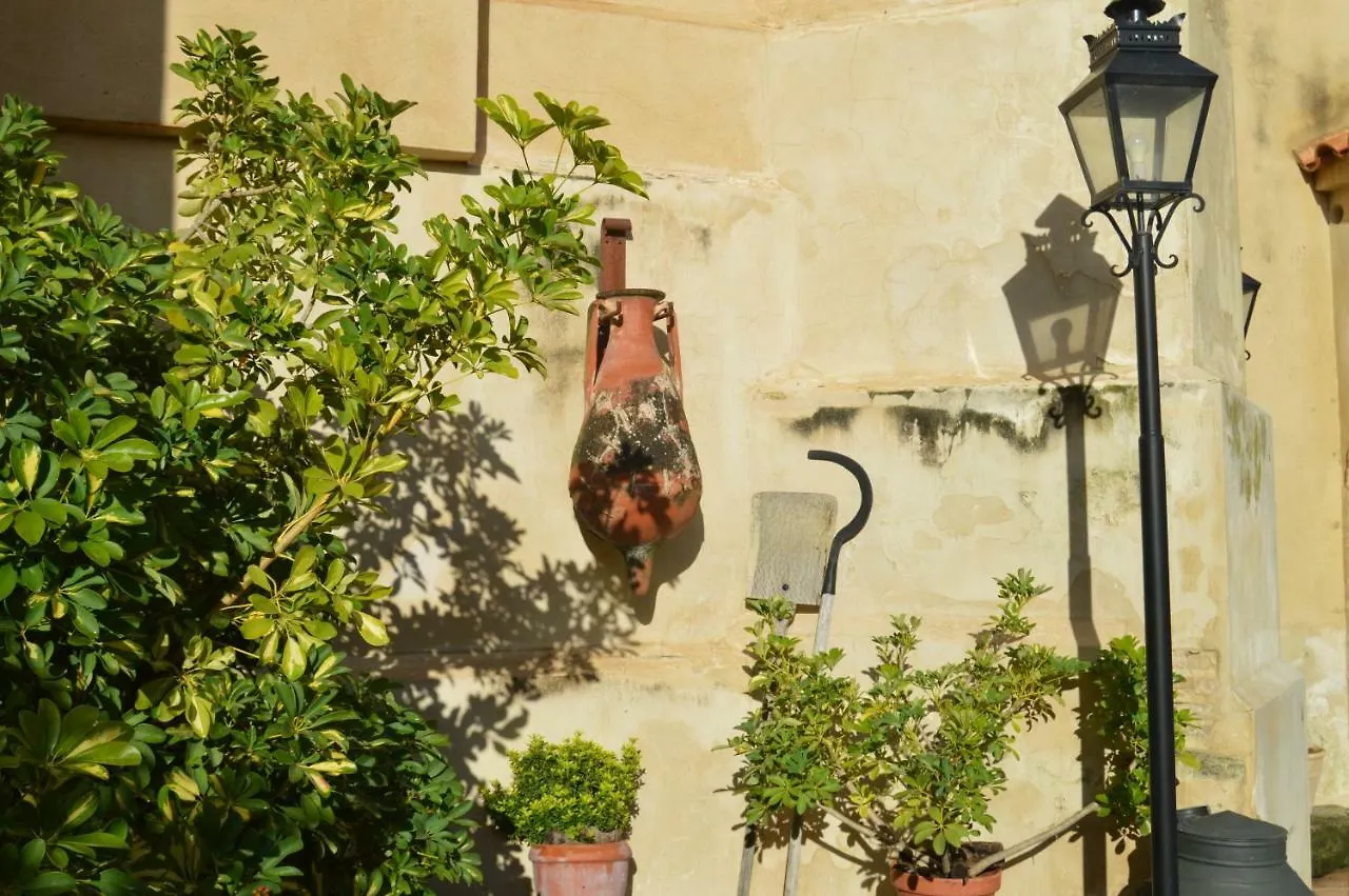 Alojamiento Con Encanto Montemayor Spain